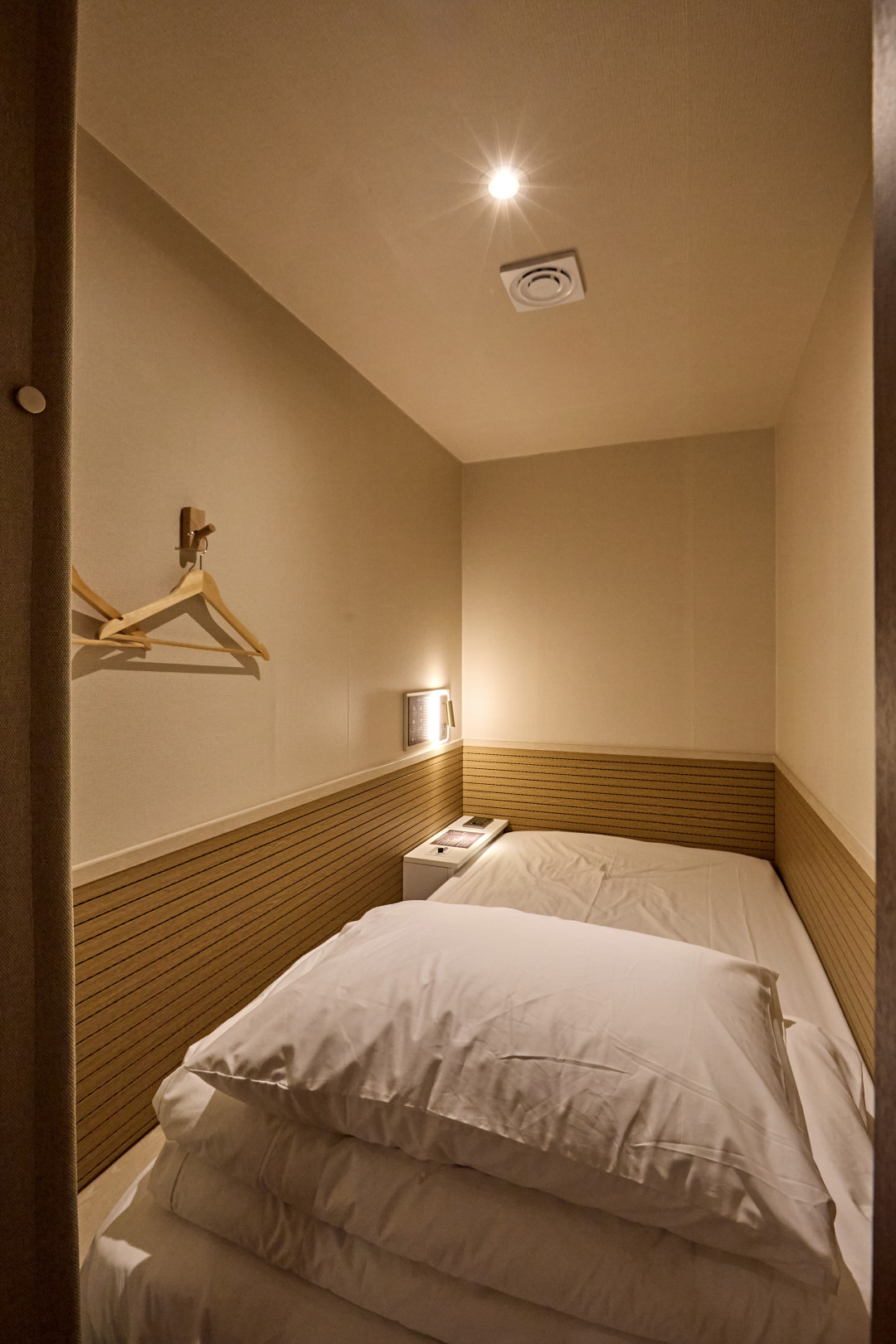 Private Capsules 이미지